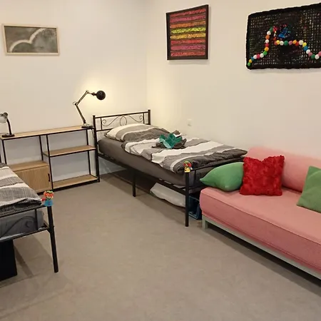 דירה In Der Kunstgalerie קמניץ