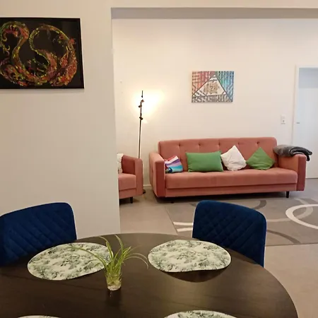 In Der Kunstgalerie